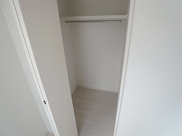 収納　嬉しいウォークインクローゼット