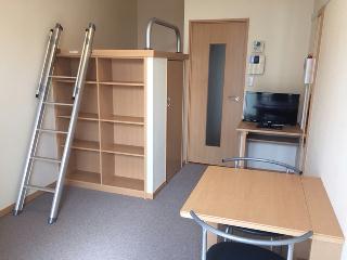 その他部屋・スペース　２・３階はカーペットです。