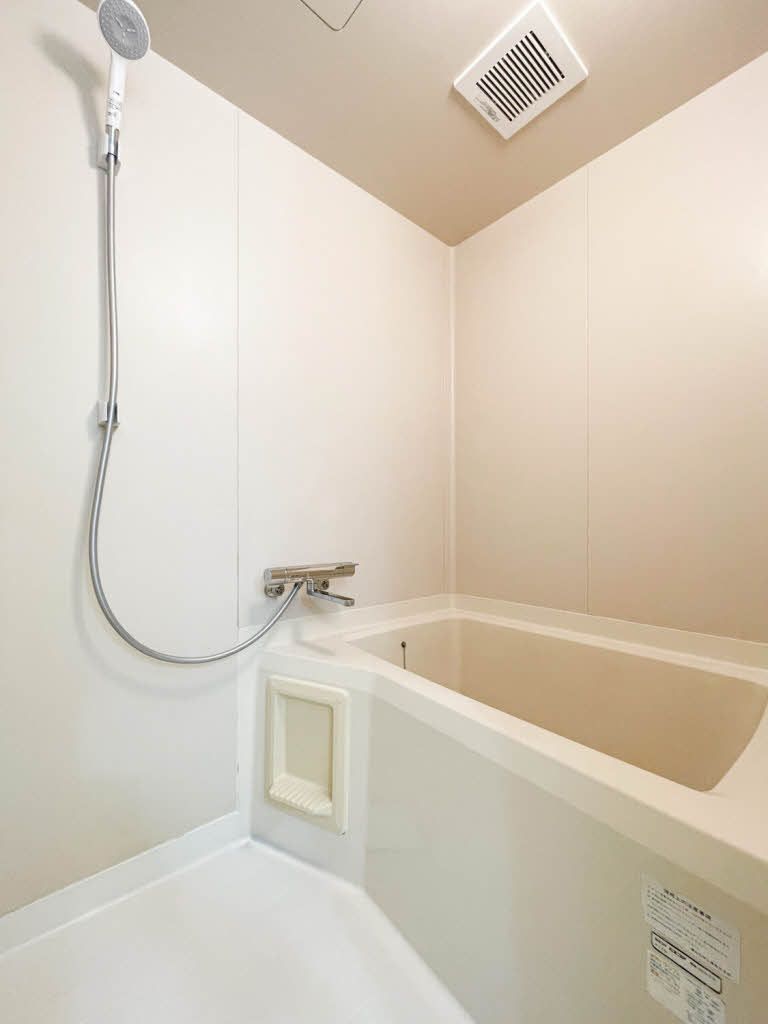 バス・シャワールーム　浴室
