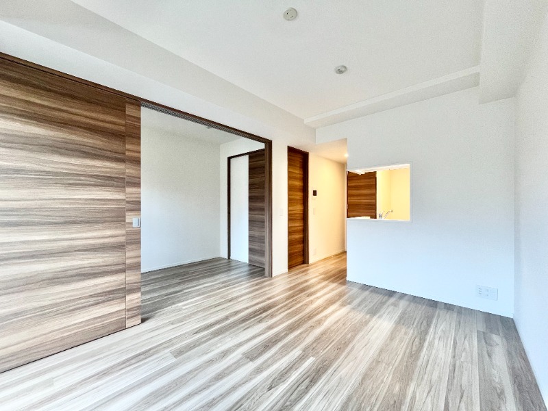 居室・リビング　別タイプ部屋　参考写真です