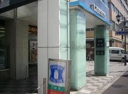 コンビニ　ローソン六本木三丁目店（コンビニ）まで271m