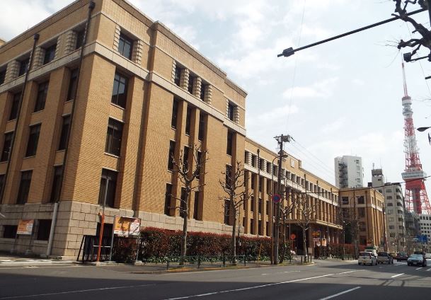 郵便局　麻布郵便局（郵便局）まで564m