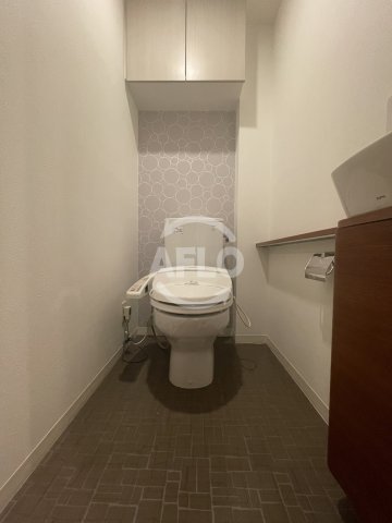 トイレ　レジュールアッシュ福島　温水洗浄便座