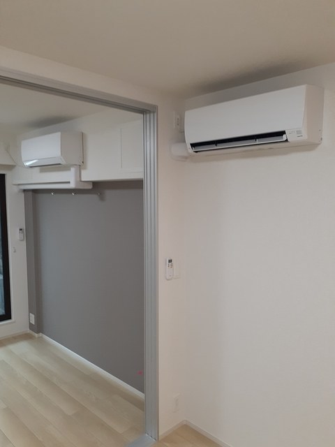その他設備　エアコン2台ついています