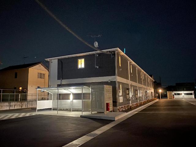 建物外観　外観写真（夜）