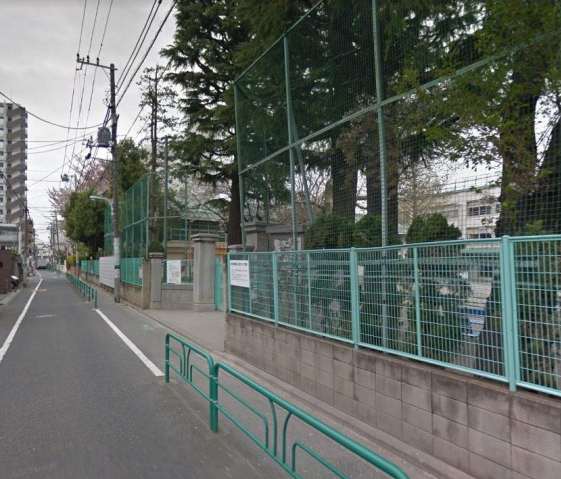 小学校　杉並区桃井第三小学校（小学校）まで649m