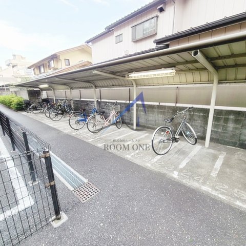 その他共有部分　駐輪スペースです。