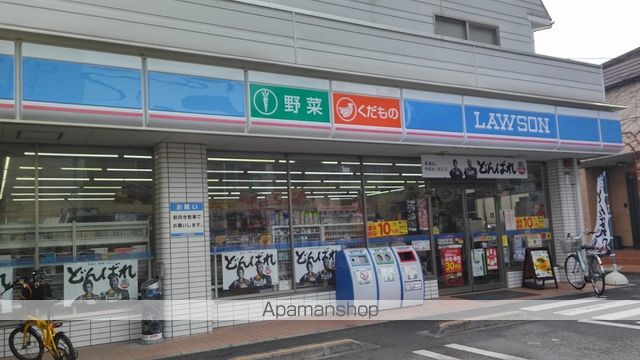 コンビニ　ローソン　代田橋駅北口店（コンビニ）まで649m
