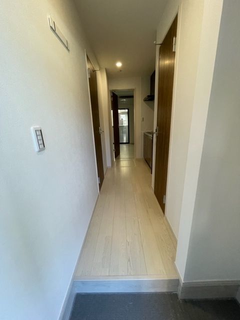 玄関　同施工会社の参考写真です