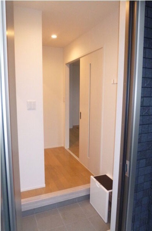 玄関　図面と現状に相違がある場合には現状を優先