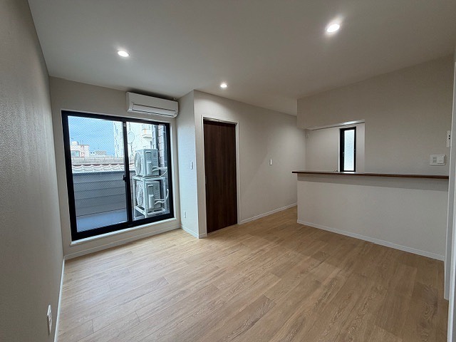 居室・リビング　建築中のお部屋です