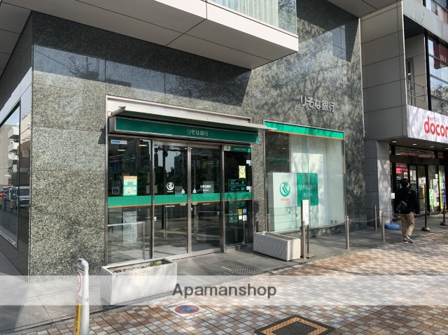 銀行　（株）りそな銀行／国立支店（銀行）まで1218m