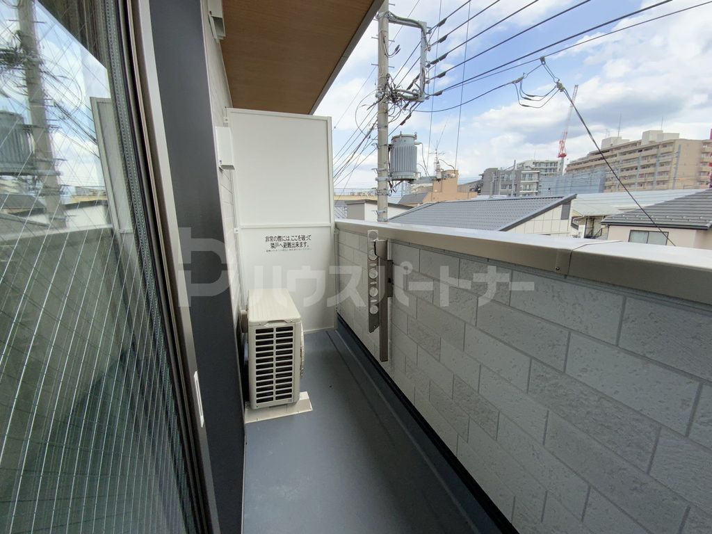バルコニー　バルコニー