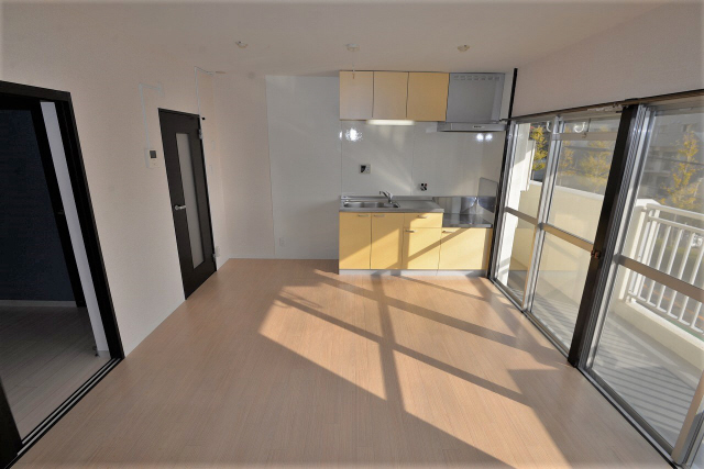 居室・リビング　写真は同マンションの別のお部屋のものです