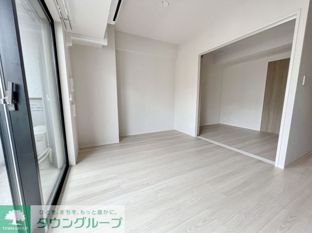 居室・リビング　収納