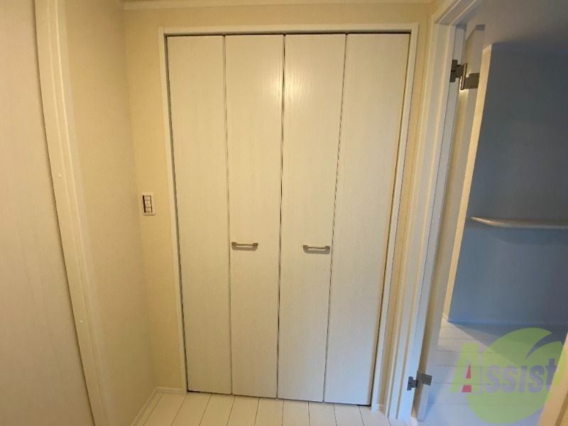 収納　収納はこちら。中の様子が気になりますね。。