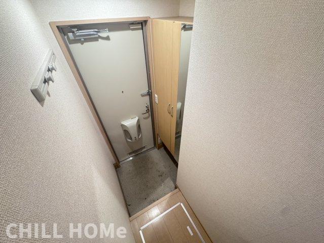 玄関　当社、チルホームのHPもご覧ください(^^)/物件情報多数♪