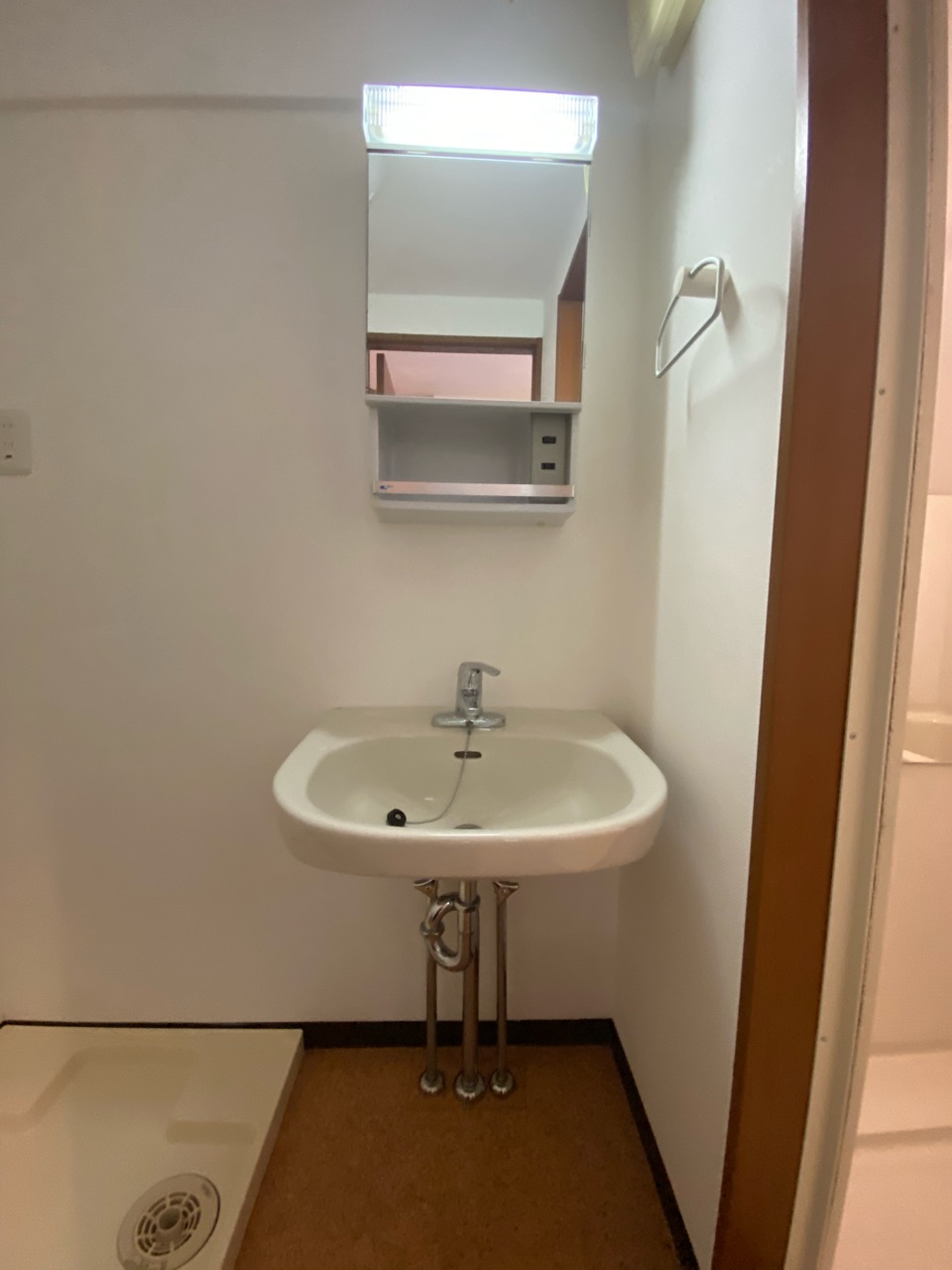 洗面設備　独立洗面台付き！