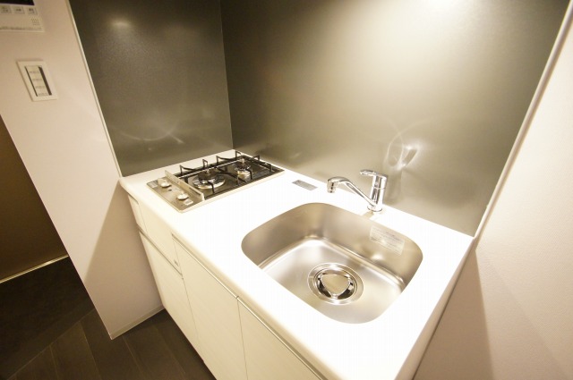 キッチン　料理が好きな方におすすめの「２口ガスシステムキッチン」