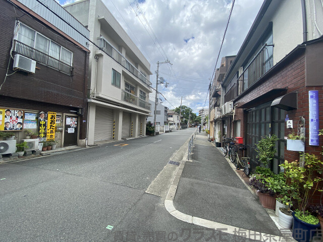 その他　周辺道路（その他）まで10m