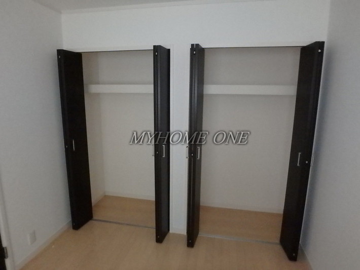 収納　洋室収納