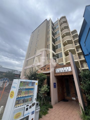 建物外観　フローライト上新庄駅前　外観