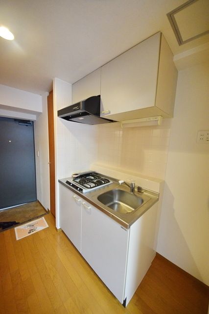 キッチン　タウンハウジング府中店まで