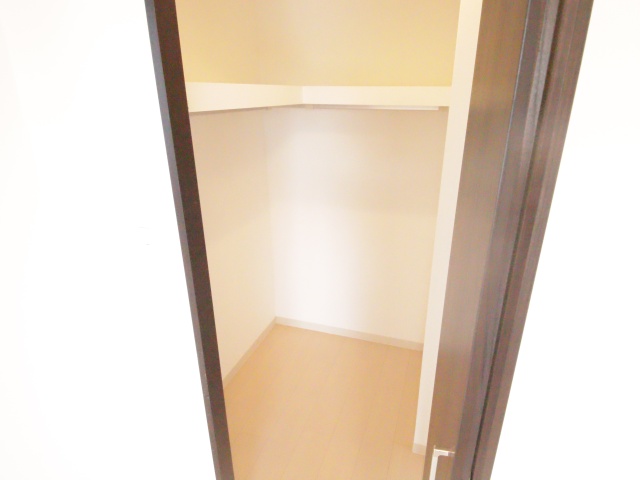 収納　※別室の参考写真の為、現況優先です。