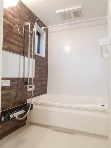 バス・シャワールーム　Ｒｅｉｃｈ Ｗｅｒｄｅｎ（ライヒヴェルデン） ＊ A0101