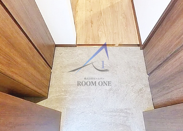 玄関　玄関です。