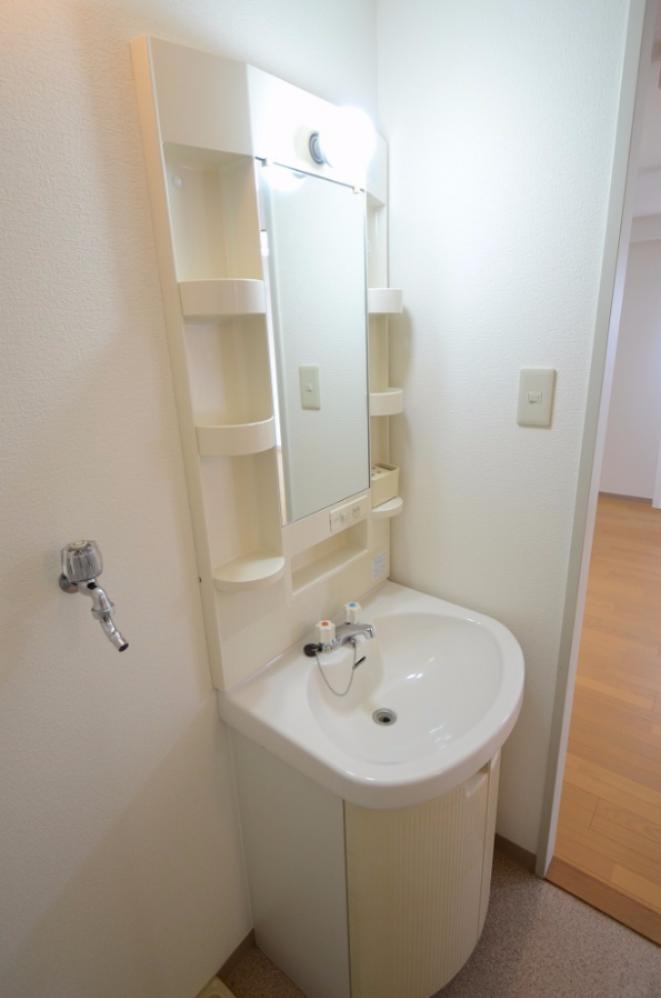 洗面設備　独立洗面化粧台付き☆