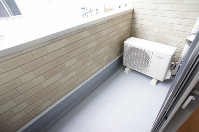 バルコニー　図面と現状に相違がある場合には現状を優先