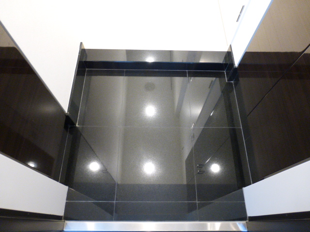 玄関　玄関※別部屋参考写真