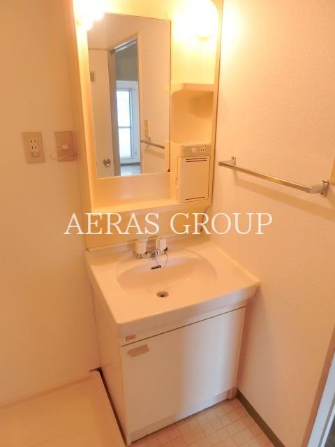 洗面設備　同仕様