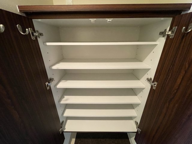 収納　イメージとして同建物他部屋を表示しています