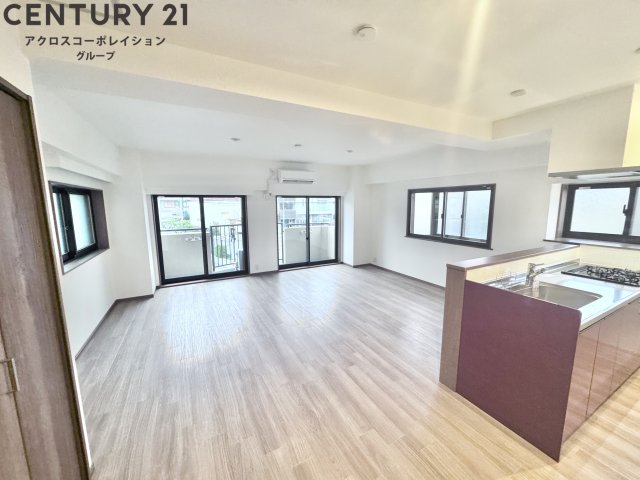 居室・リビング　おしゃれな居間です