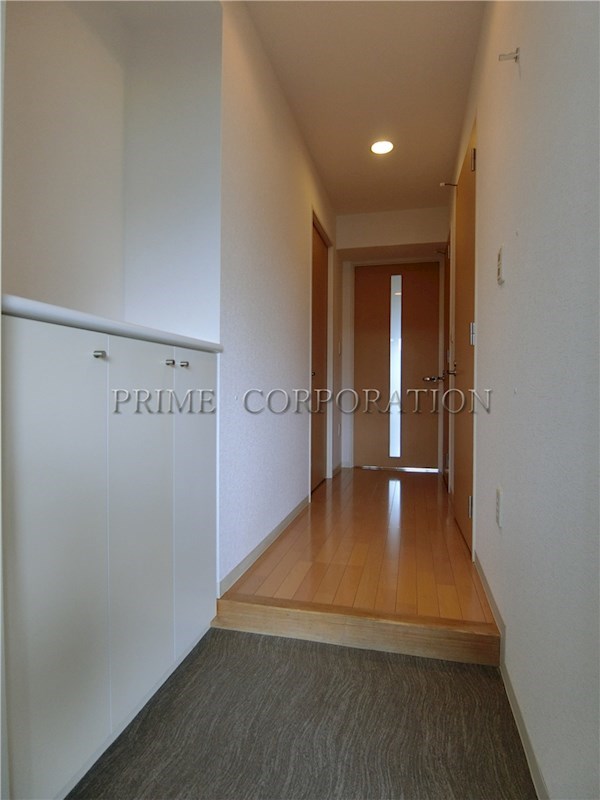 玄関　※参考写真※