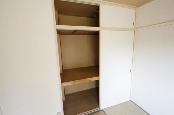 収納　寝室収納
