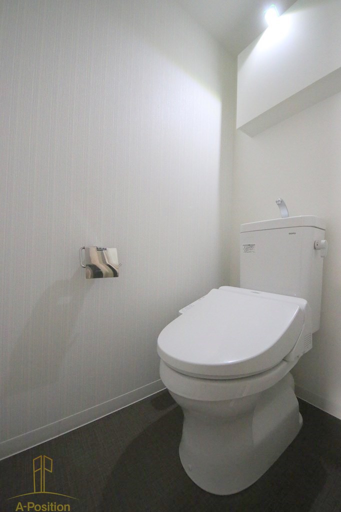 トイレ　エルディオーネ上町台