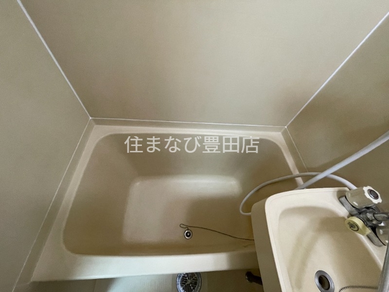 バス・シャワールーム　同型別部屋写真