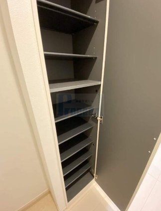 玄関　たっぷりシューズボックス☆