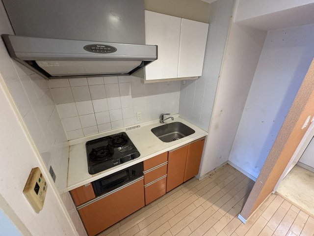 キッチン　コンパクトなキッチンで掃除もラクラク