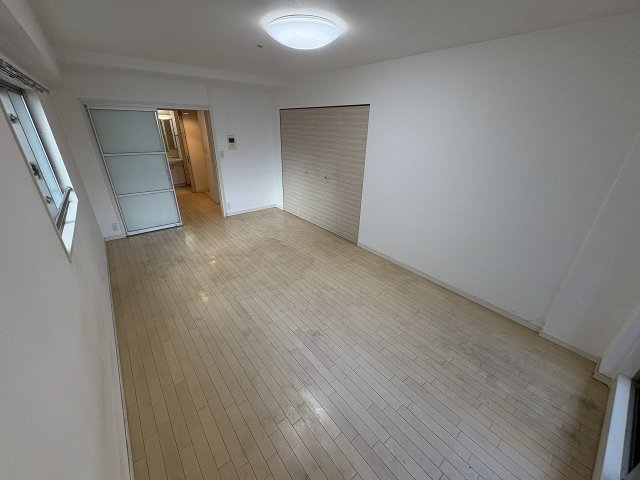 その他部屋・スペース　落ち着いて過ごせるお部屋なので、寝室にいかがでしょうか