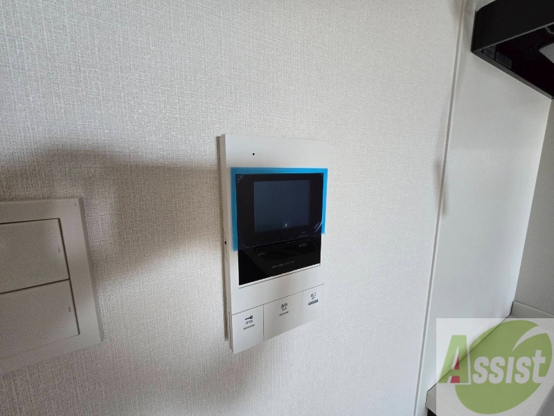 セキュリティ　ＴＶモニター付インターホンです。来客者の顔が見えるので安心！