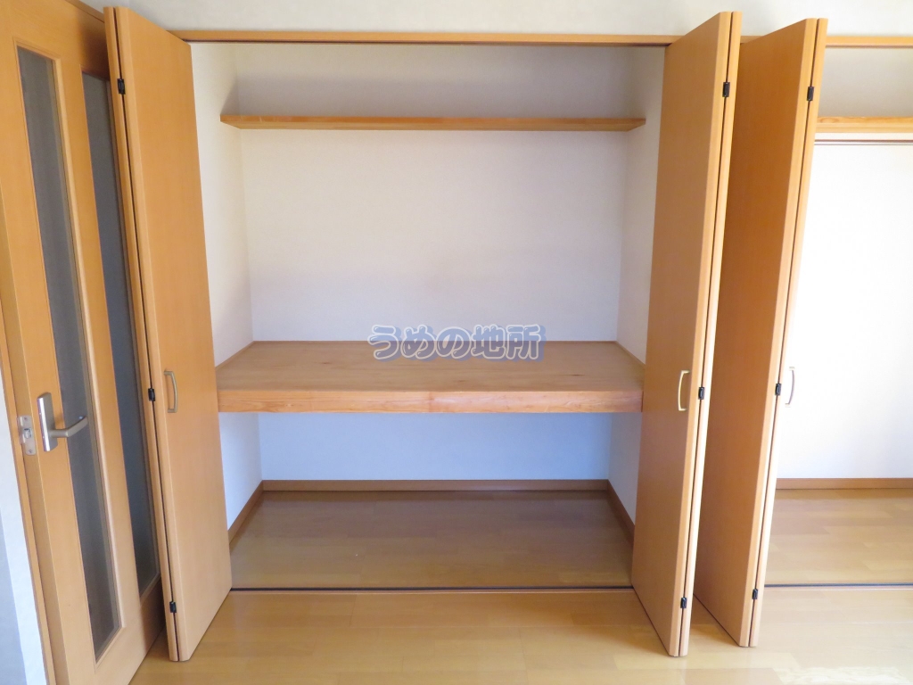 収納　2階収納