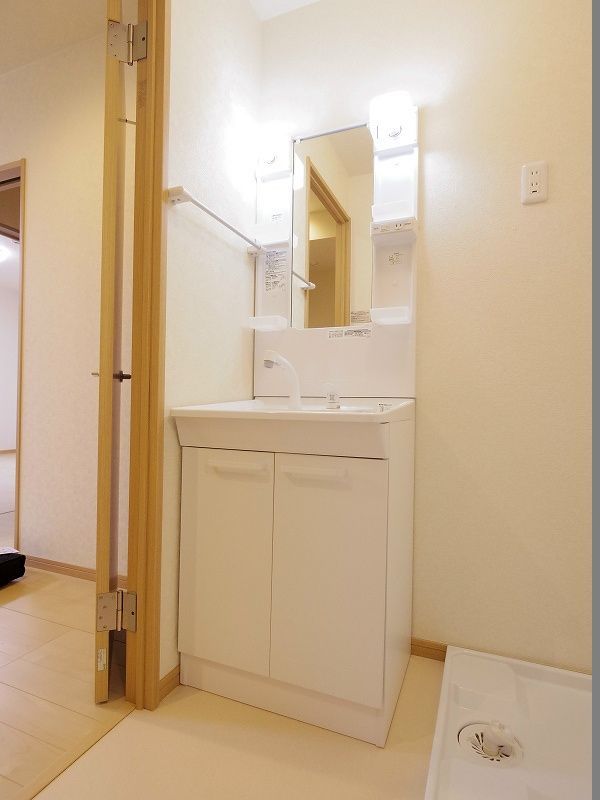 洗面設備　同仕様写真