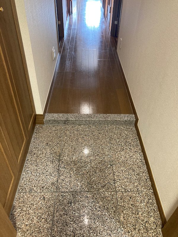 玄関　別部屋参照