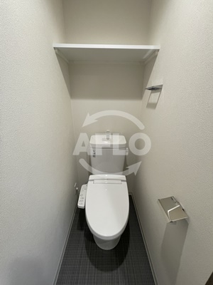 トイレ　プレサンス大阪同心メゾヴィータ　トイレ