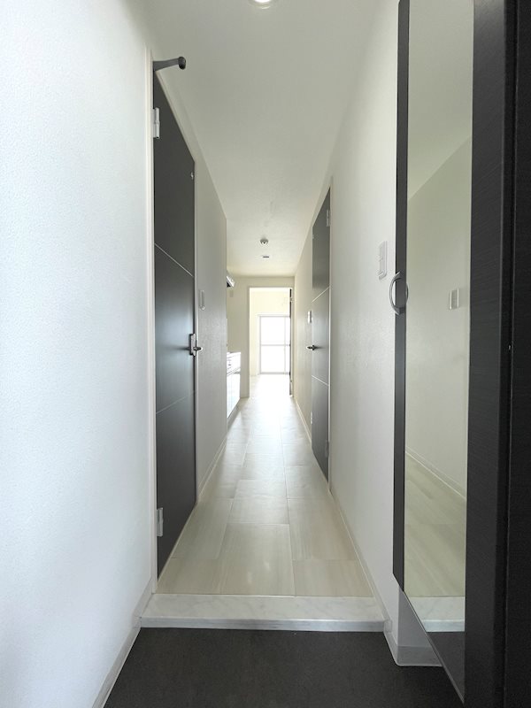 玄関　★見学予約受付中★