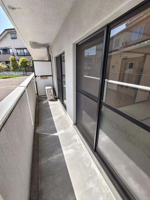 バルコニー　南向きのバルコニー※同タイプ参考写真